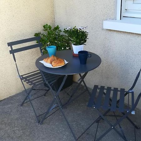 Besancon Appartement T2 Sur Cour Interieure Proximite Gare Dış mekan fotoğraf
